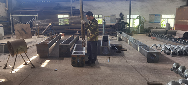 ����ݔ�͙C����